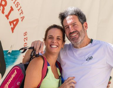 Dos jugadores del Cervezas Victoria Padel Tour